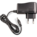 Piko TL Charger V6 laturi 1.9A