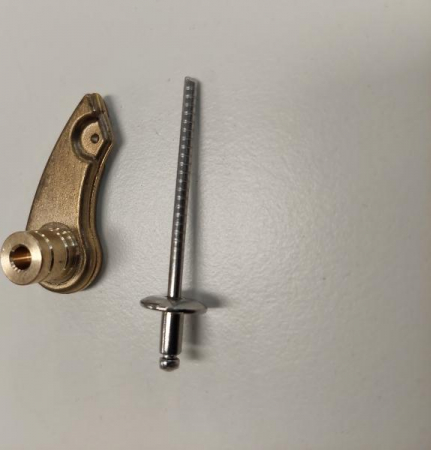 Popniitti 3,2x6x9,5mm