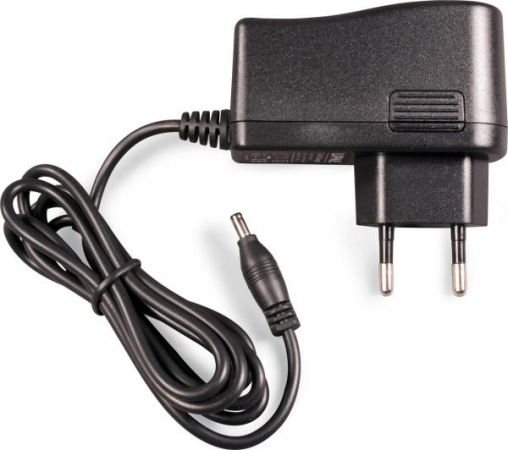Piko TL Charger V6 laturi 1.9A